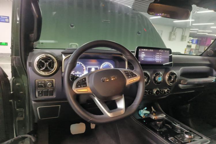 Used  BJ40 2020 2.0T Automatic Four-Wheel Drive Tribute Edition 2020 Xieke Version
