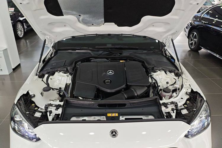 Used Mercedes-Benz C-Class 2023 Second Facelift C 260 L Sport Edition
