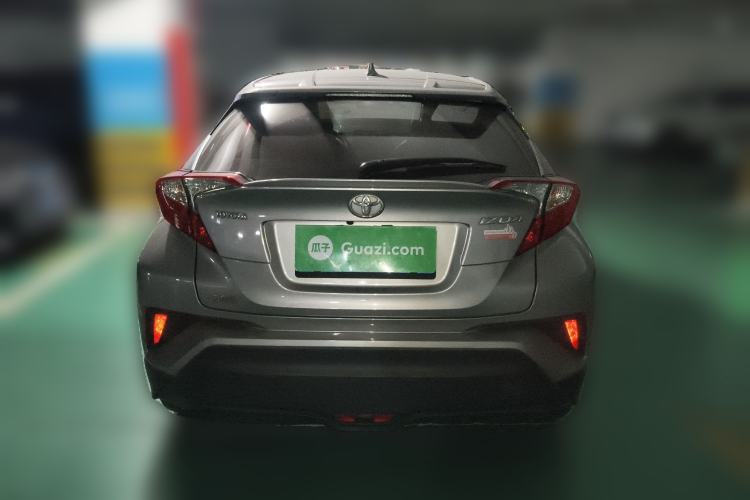 Used Toyota IZOA 2018 2.0L Yichi Edition China V Standard