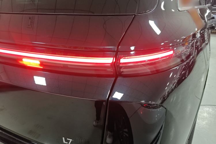 Used Li Auto L7 2023 Air model
