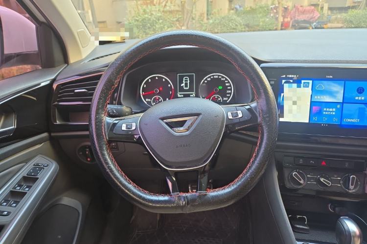 Used Jetta VS7 2020 1.4T Automatic Enjoyment Model
