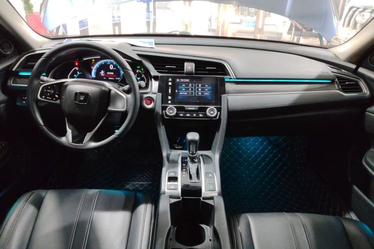 Used Honda Civic 2016 220TURBO CVT Luxury Edition
