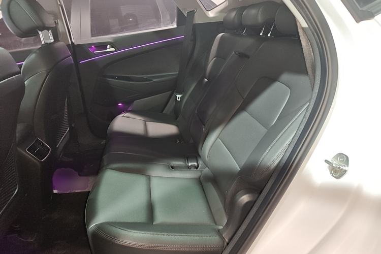 Used Hyundai Tucson 2018 1.6T Dual-Clutch Two-Wheel Drive 15th Anniversary Special Edition