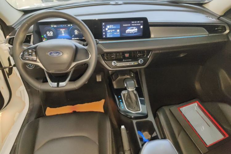 Used Ford Escort 2021 1.5L Automatic Diamond Edition
