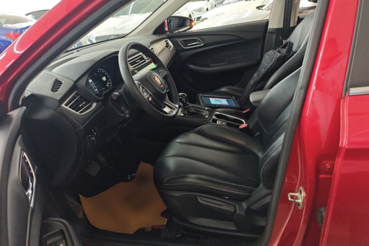 Used Roewe i5 2020 1.5L Automatic 4G Connect Luxury Flagship Edition
