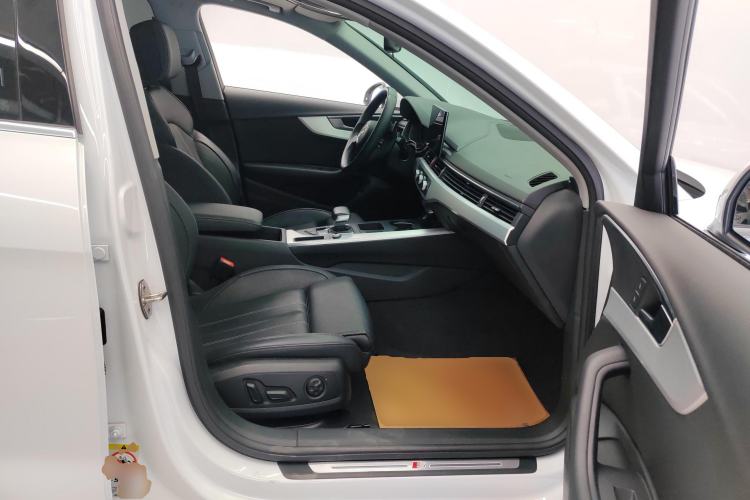 Used Audi A4L 2023 40 TFSI Fashion Dynamic Model