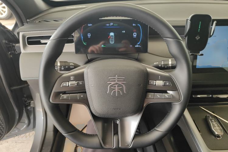 Used BYD Qin PLUS 2025 DM-i Smart Drive 55KM Leading Model