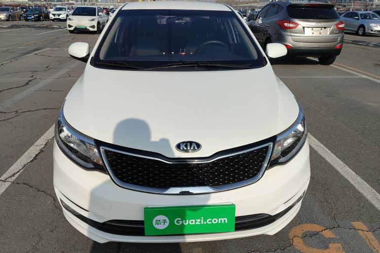 Used Kia K2 2015 Sedan 1.4L MT GLS
