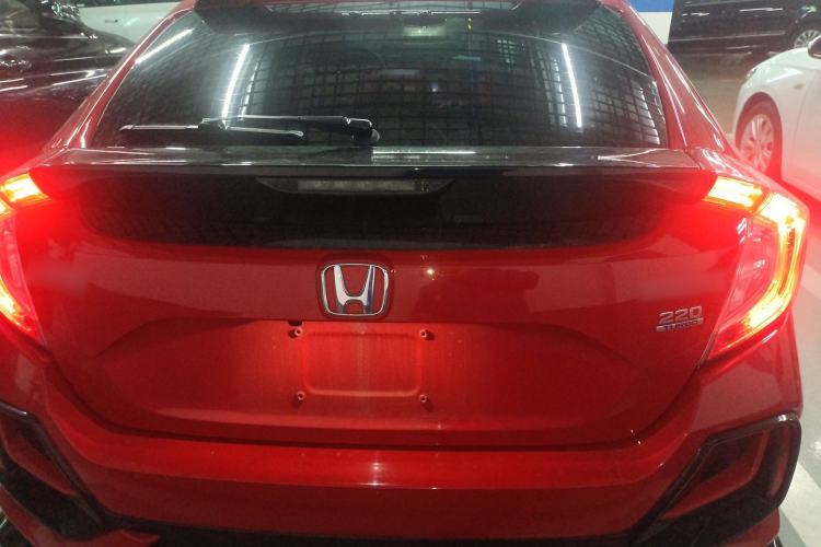 Used Honda Civic 2021 HATCHBACK 220TURBO CVT Trendy Cool Edition
