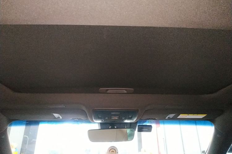 Used Lexus ES 2020 300h Premier Edition
