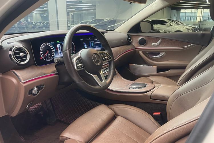 Used Mercedes-Benz E-Class 2020 E 260 L
