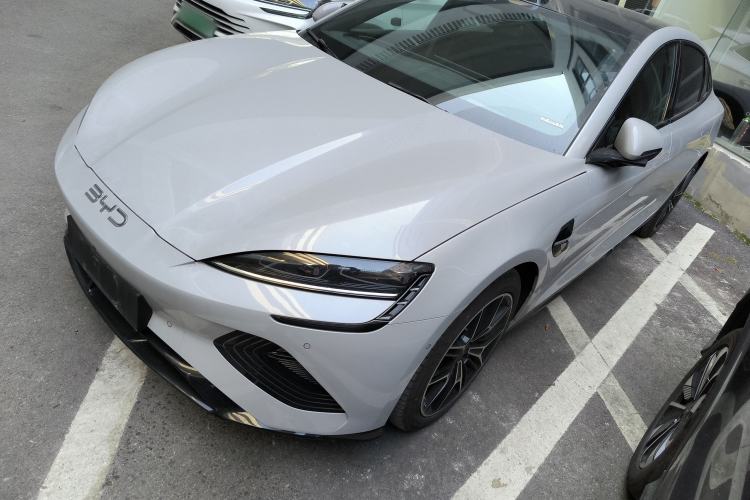 Used BYD Seal 2025 Revised Version 650 Intelligent Driving Edition
