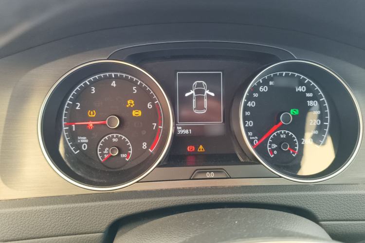 Used Volkswagen Golf 2016 1.6L Automatic Comfort Model
