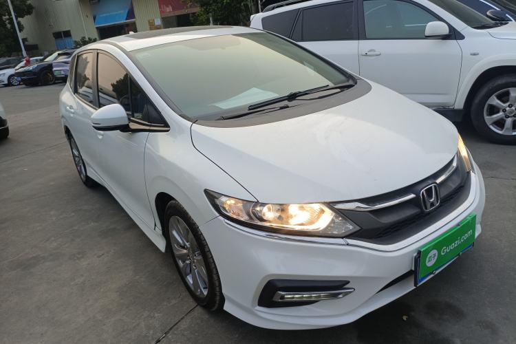 Used Honda Jade 2017 1.8L automatic Comfort version 5 seats