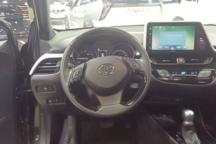 Used Toyota IZOA 2021 2.0L Yidong Edition