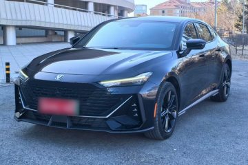 Used Changan UNI-V iDD 2023 ZhiDian iDD 1.5T 113km ZhiKu Model