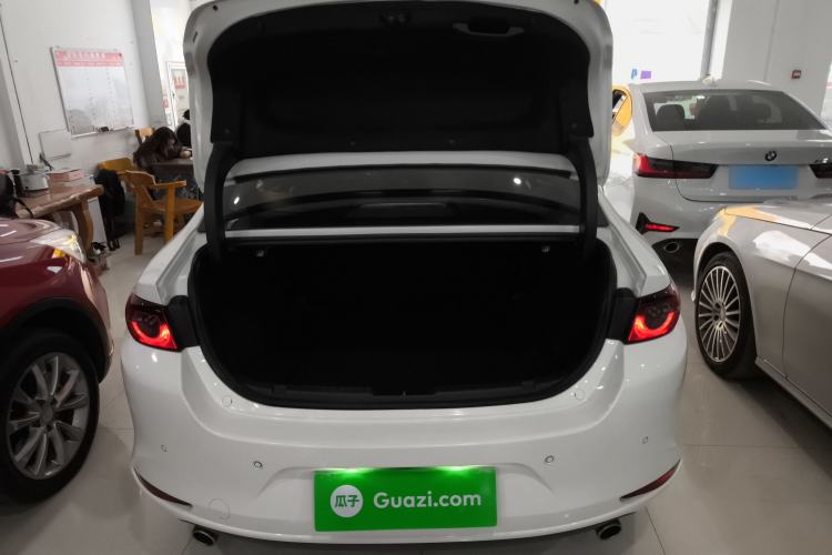 Used Mazda Mazda 3 Axela 2020 1.5L Automatic ZhiMei Edition
