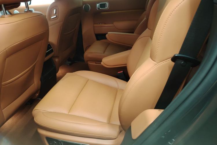 Used Li Auto L8 2023 Pro Model
