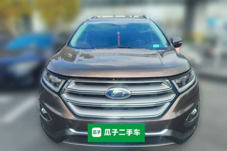 Used Ford Edge 2015 2.0T GTDi Two-Wheel-Drive High-Line Version
