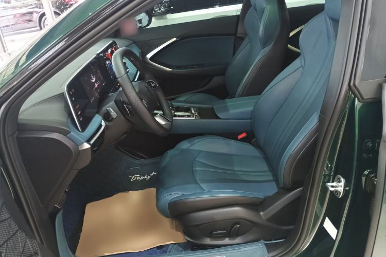 Used MG 7 2023 2.0T Automatic Hunter Luxury Edition
