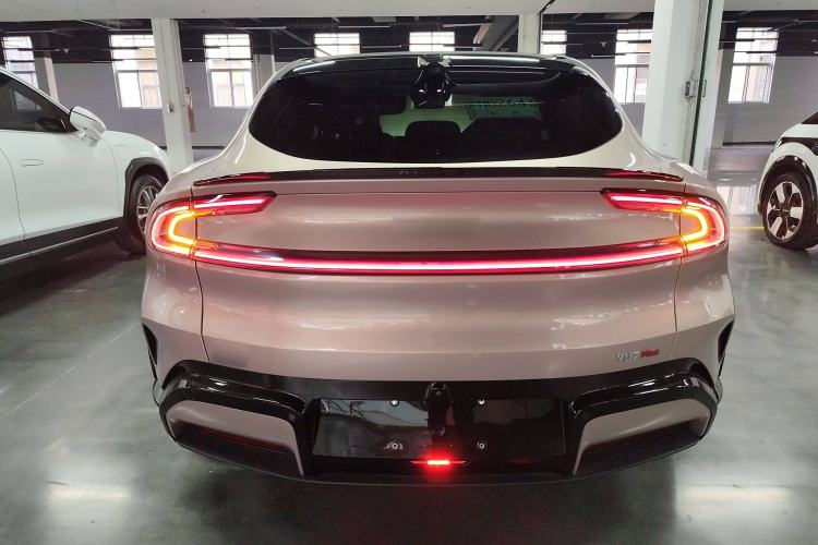 Used  YU7 2025 Ultra-Long Range High-Performance All-Wheel-Drive Max Edition
