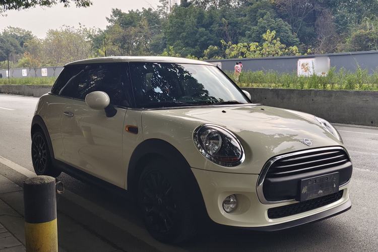 Used  MINI 2018 1.5T ONE PLUS

