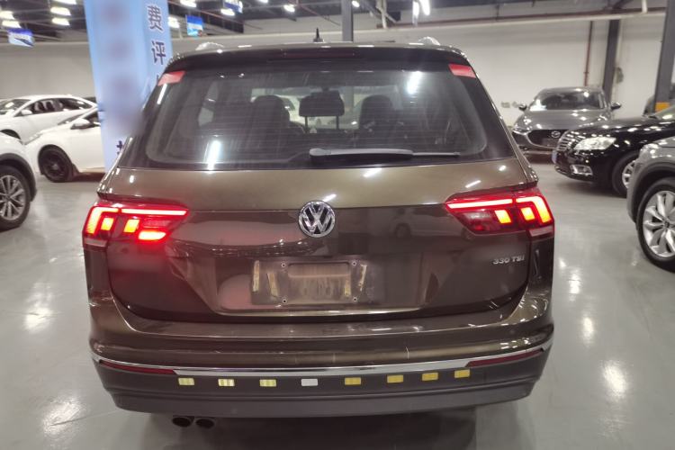 Used Volkswagen Tiguan L 2019 330TSI Automatic Two-Wheel Drive Panoramic Comfort Edition China VI Standard
