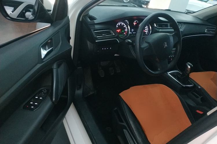 Used Peugeot 408 2018 Revised Version 1.8L Manual Leading Edition
