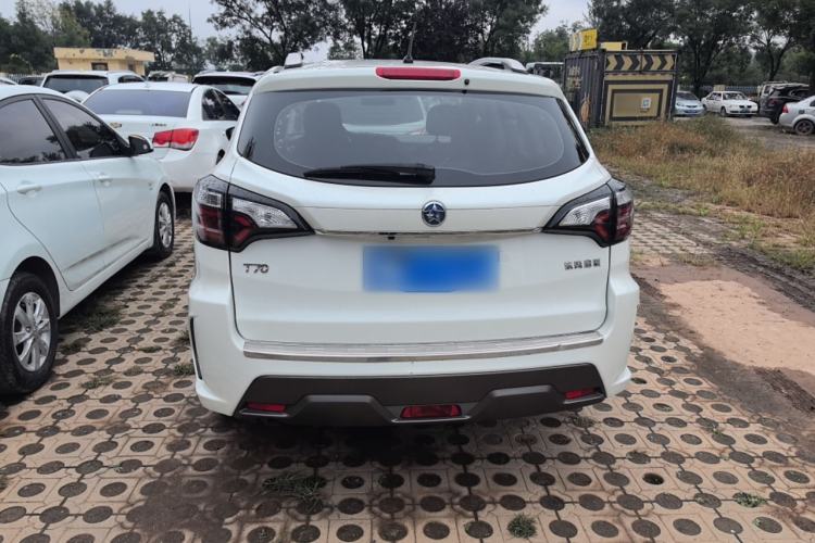 Used Venucia T70 2018 1.6L Manual Enjoyment Edition
