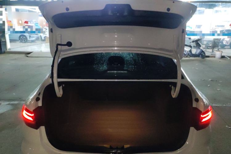 Used Volkswagen Lavida 2023 1.5L Automatic 5 Million Edition
