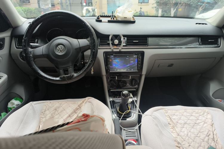 Used Volkswagen Bora 2013 1.6L Manual Fashion Edition