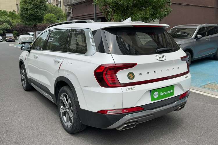 Used Hyundai Santa Fe 2019 380 TGDi GLS Automatic 2WD Luxury Version China VI Standard
