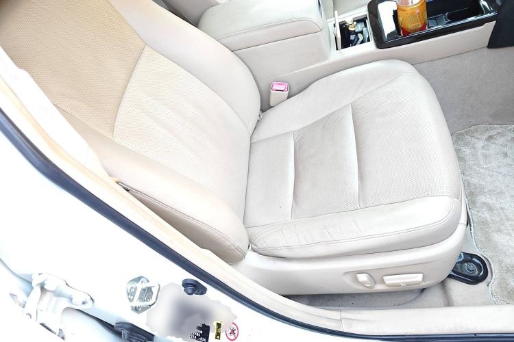 Used Toyota Camry 2012 Luxurious Edition 2.5HG Zunrui
