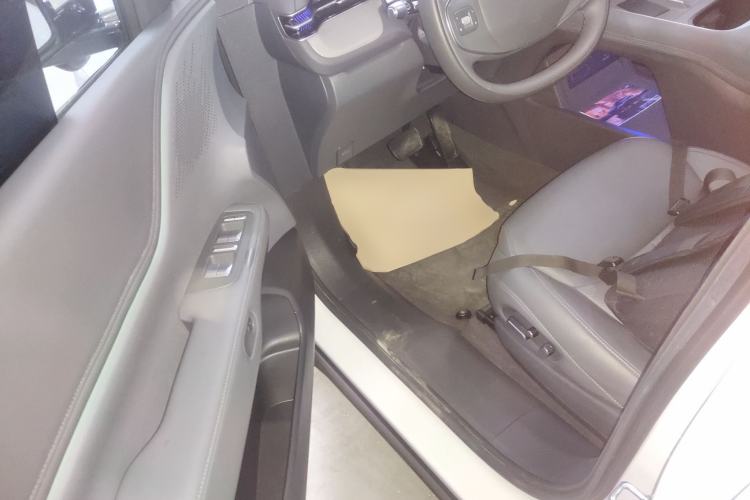 TDK.VehicleDetails.img