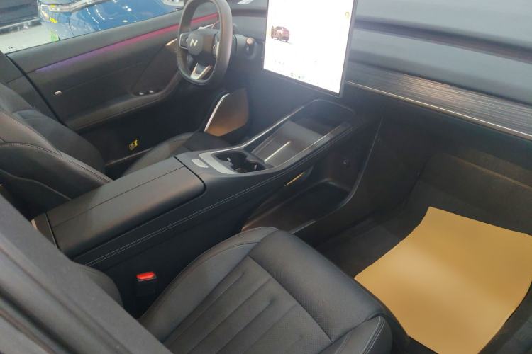 Used ONVO L60 2024 60 kWh All-Wheel Drive
