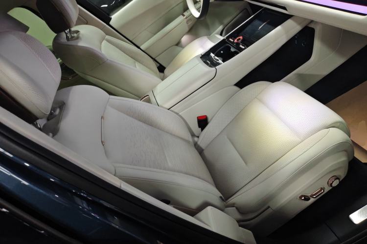 Used Lynk & Co 900 2025 1.5T Ultra
