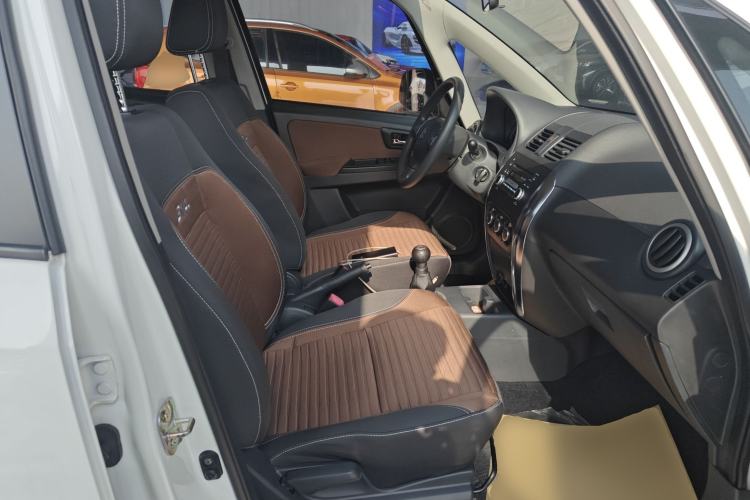 Used Suzuki SX4 2016 1.6L Manual Classic Edition