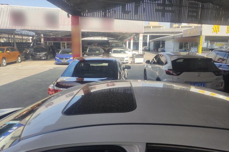 Used Honda Civic 2016 220TURBO CVT Luxury Edition
