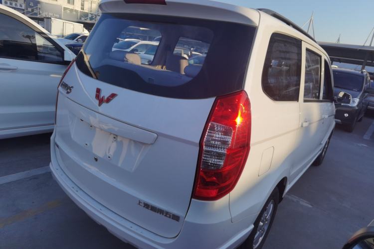 Used Wuling Hongguang 2014 1.5L S Standard Version
