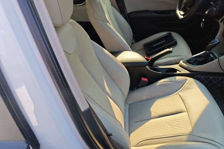 Used Buick GT 2017 15N Automatic Elite Version
