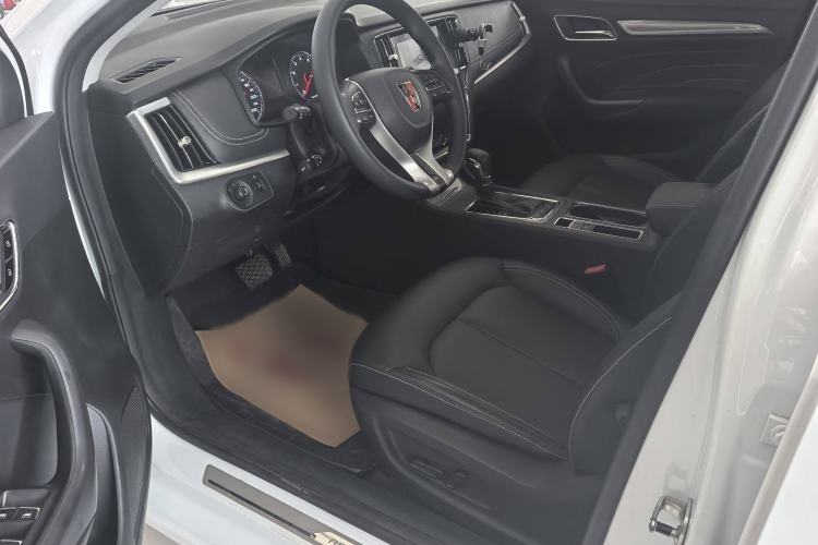 Used Roewe i6 2020 PLUS 1.6L CVT 4G Connected Glory Flagship Edition
