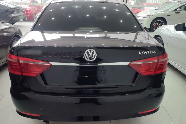 Used Volkswagen Lavida 2013 Restyled Classic 1.6L Automatic Comfort Edition