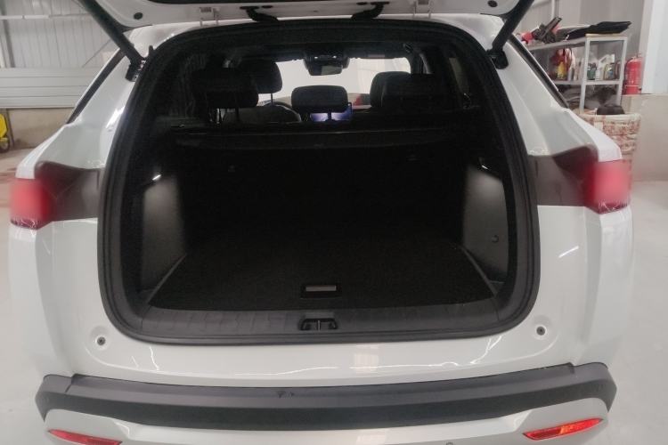 Used BYD Song L DM-i 2025 Intelligent Driving Version 160 km Beyond-Range Type