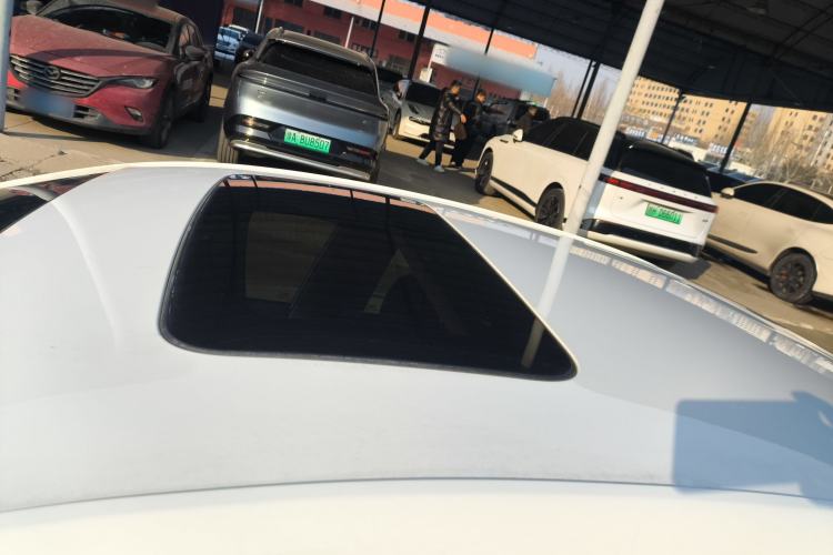 Used Chevrolet Monza 2020 Light Hybrid Redline 320T Dual-Clutch Thrilling Edition
