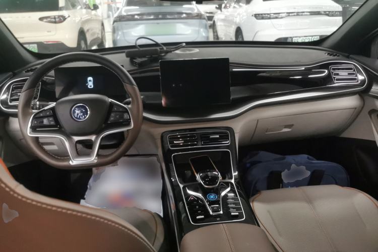 Used BYD Qin PLUS 2024 Honor Edition EV 510KM Beyond Model
