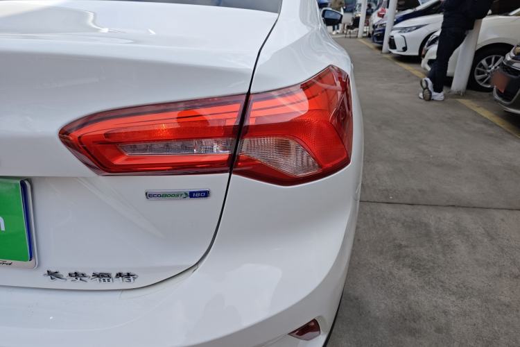 Used Ford Focus 2021 Sedan EcoBoost 180 Automatic Trendy Model