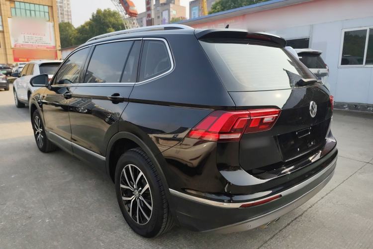 Used Volkswagen Tiguan L 2018 Facelift 330TSI Automatic Two-Wheel Drive Luxury Edition

