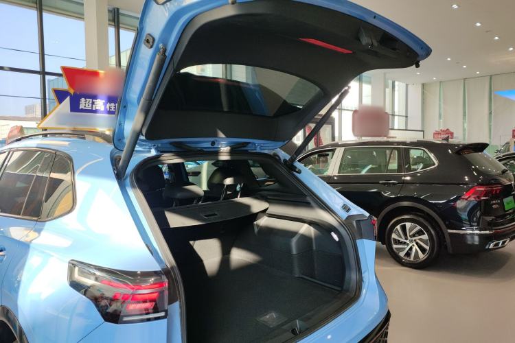 TDK.VehicleDetails.img