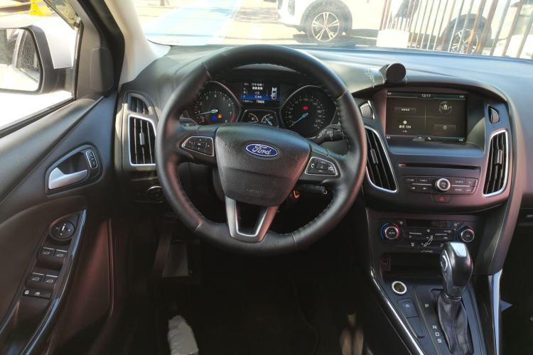 Used Ford Focus 2015 Hatchback EcoBoost 180 Automatic Elite Model