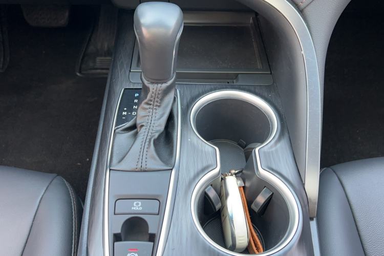 Used Toyota Camry 2021 2.0G Luxury Edition